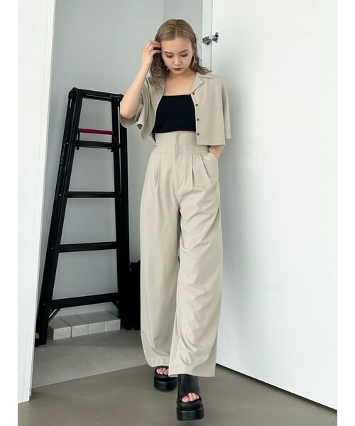 EMODA（エモダ）の「オーバーショートシャツ（シャツ/ブラウス・レディース・ベージュ/ブラック/その他/ブルー・FREE）」の16枚目の写真