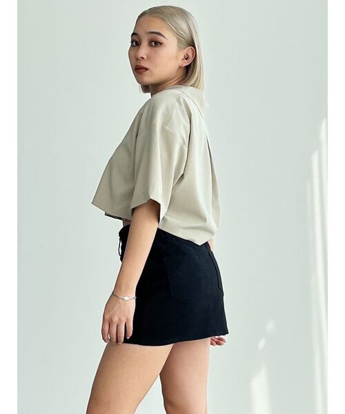 EMODA（エモダ）の「オーバーショートシャツ（シャツ/ブラウス・レディース・ベージュ/ブラック/その他/ブルー・FREE）」の20枚目の写真