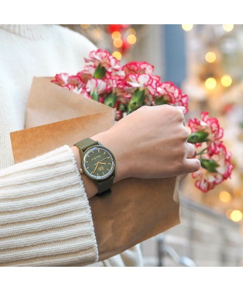 ICE WATCH（アイスウォッチ）の「※入荷禁止「Ice-Watch アイスウォッチ」ICE solar power - カーキ - スモール - 3H（アナログ腕時計・レディース・カーキ・SMALL）」の5枚目の写真