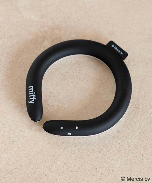 LOWRYS FARM（ローリーズファーム）の「ISUCOORING／コラボ　188307（その他雑貨・キッズ・オフホワイト/ブラック・SMALL）」の2枚目の写真