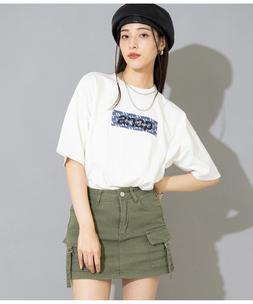 ANAP(アナップ)の「UNISEX対応 モノグラムボックスロゴプリントTシャツ【親子・ジュニアお揃い】(Tシャツ/カットソー・レディース・ブラック/ホワイト・M/L)」の1枚目の写真