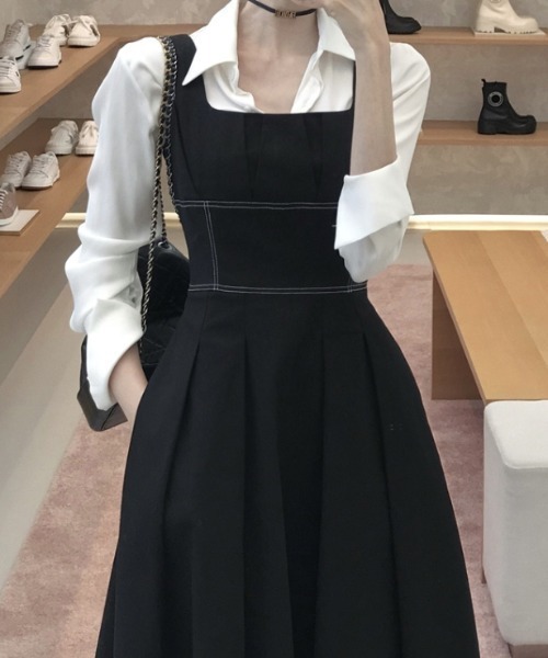 AMAJI（アマジ）の「フレンチサテンサスペンダードレス