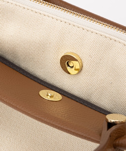 russet（ラシット）の「メタルロゴスクエアトートバッグ S(CE-1118)（トートバッグ・レディース・キナリ/グレー・FREE）」の11枚目の写真