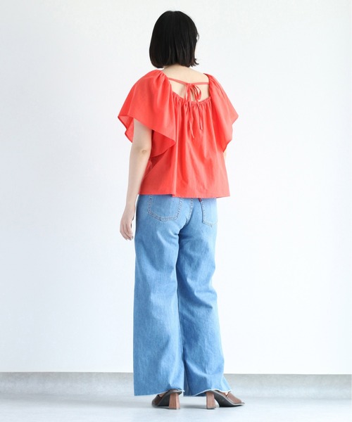 cepo(セポ)の「バックシャンフレアスリーブブラウス(シャツ/ブラウス・レディース・オフホワイト/レッド/ライム・M)」の12枚目の写真