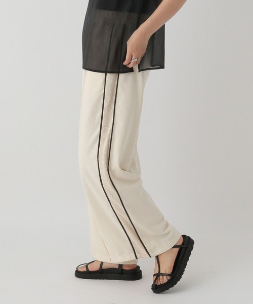 saloon(サルーン)の「SALOON(サルーン)/サイドライン裏毛パンツ(スウェットパンツ・レディース・ブラック/オフホワイト/カーキ・FREE)」の2枚目の写真