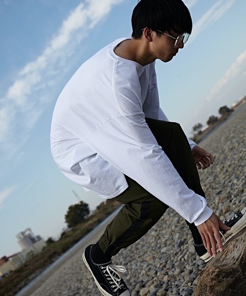 GILDAN(ギルダン)の「6ozウルトラコットン オーバーサイズ ロングスリーブ Tシャツ(Tシャツ/カットソー・メンズ・ブラック/ネイビー/ブラウン/グレー/ホワイト・XXX-LARGE/XX-LARGE/XXXX-LARGE/XXXXX-LARGE/X-LARGE)」の7枚目の写真