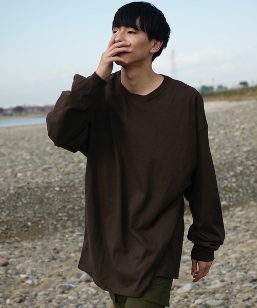 GILDAN(ギルダン)の「6ozウルトラコットン オーバーサイズ ロングスリーブ Tシャツ(Tシャツ/カットソー・メンズ・ブラック/ネイビー/ブラウン/グレー/ホワイト・XXX-LARGE/XX-LARGE/XXXX-LARGE/XXXXX-LARGE/X-LARGE)」の17枚目の写真
