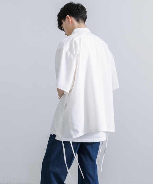 Rocky Monroe(ロッキーモンロー)の「オーバーサイズ 日本製 ポリエステルトロ ドローストラップデザイン 半袖シャツ(シャツ/ブラウス・メンズ・ブラック/ホワイト・L/M)」の4枚目の写真