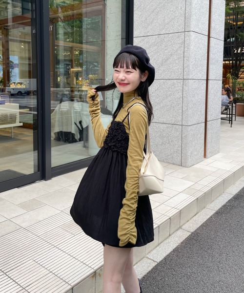 ギャザーハイネックシアートップス（Tシャツ/カットソー