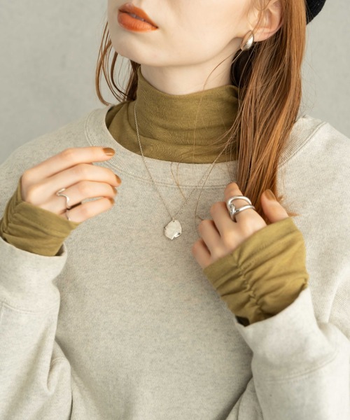 hinari(ヒナリ)の「ギャザーハイネックシアートップス(Tシャツ/カットソー・レディース・アイボリー/ブラック/キャメル/ピンク/グリーン・FREE)」の22枚目の写真