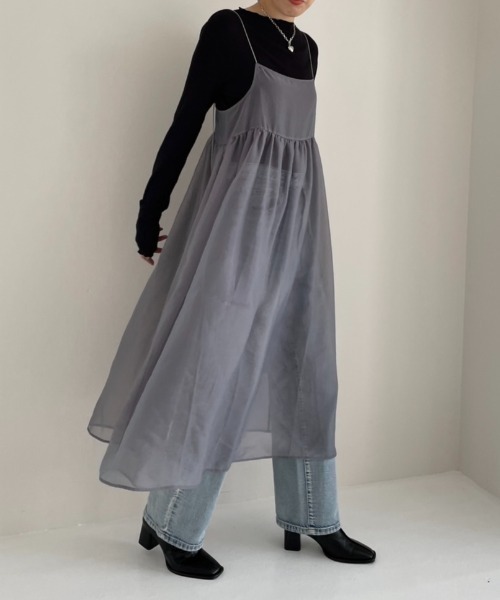 LOWRYS FARM(ローリーズファーム)の「オーガンジーキャミワンピース 966933(ワンピース・レディース・ブラック/グレー/アイボリー/その他19・FREE)」の4枚目の写真