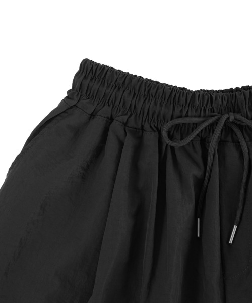 Figments（フィグメンツ）の「ナイロンイージーショートパンツ（その他パンツ・レディース・ブラック/スミクロ・FREE）」の4枚目の写真