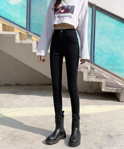 LADY LIKE（レディライク）の「ストレッチスキニーデニム（デニムパンツ・レディース・ブラック/ブルー/ネイビー/ダークグレー・S/L/M）」の16枚目の写真