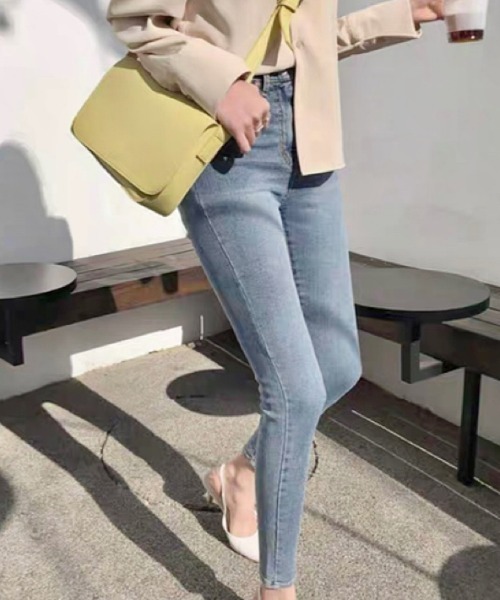 LADY LIKE（レディライク）の「ストレッチスキニーデニム（デニムパンツ・レディース・ブラック/ブルー/ネイビー/ダークグレー・S/L/M）」の10枚目の写真