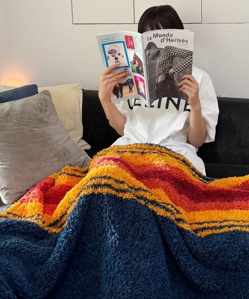 SEN TOKYO（セントーキョー）の「一息つきたい心地よさ♪膝掛けブランケット（ブランケット・レディース・グレー/ブルー/ブラック/ネイビー/ホワイト/ブラウン/ピンク・FREE）」の5枚目の写真