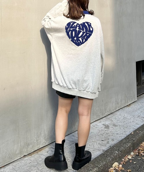 INGNI（イング）の「ハーフZIP襟配色BACKサガラハートチュニック（スウェット・レディース・グレー/チャコールグレー/オートミール・M）」の4枚目の写真