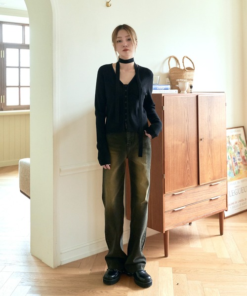 UNE MANSION（ユヌマンション）の「[UNE ORIGINAL] フロントボタンVネックカーディガン＆マフラースカーフSET ITEM（ニット/セーター・レディース・ミント/グレー/ピンク/チャコール/ブルー/グリーン/ベージュ/アイボリー/レッド/ブラック/ブラウン/クリーム・FREE）」の13枚目の写真