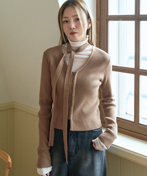 セール】[UNE ORIGINAL] フロントボタンVネックカーディガン＆マフラー