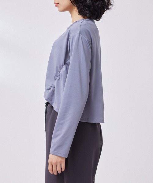 NERGY(ナージー)の「シャーリングロングスリーブTシャツ(Tシャツ/カットソー・レディース・ブラック/キナリ/ブルー系その他4・FREE)」の4枚目の写真