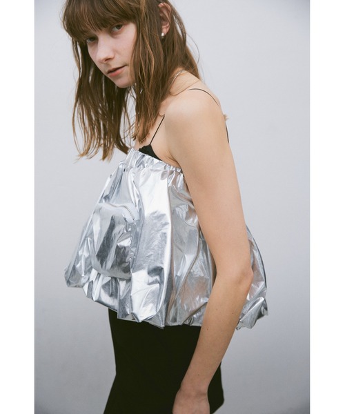 un/neu（アンノイ）の「マルチウェイアウトポケットビスチェ（キャミソール・レディース・シルバー/ホワイト/ブラック・FREE）」の4枚目の写真