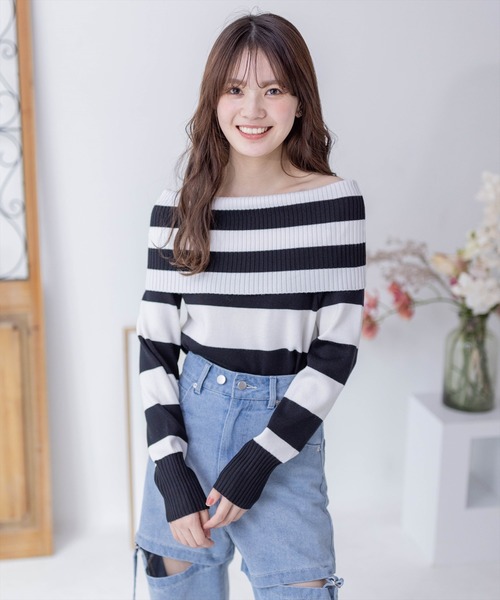 clear（クリア）の「≪再入荷≫オフショル長袖ニットトップス［フェミニン 着回し抜群 スタイルアップ］（ニット/セーター・レディース・ブラック/オフホワイト/ブラック×ホワイト・F）」の7枚目の写真