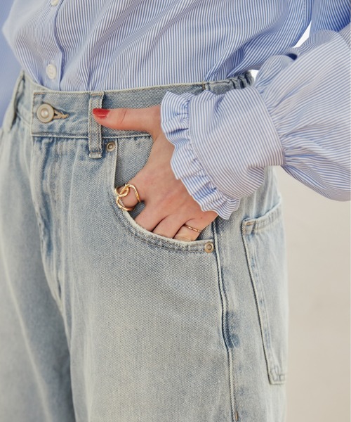 ANGIE（アンジー）の「カーブパンツ（デニムパンツ・レディース・ブルー/ホワイト/ネイビー・FREE）」の7枚目の写真