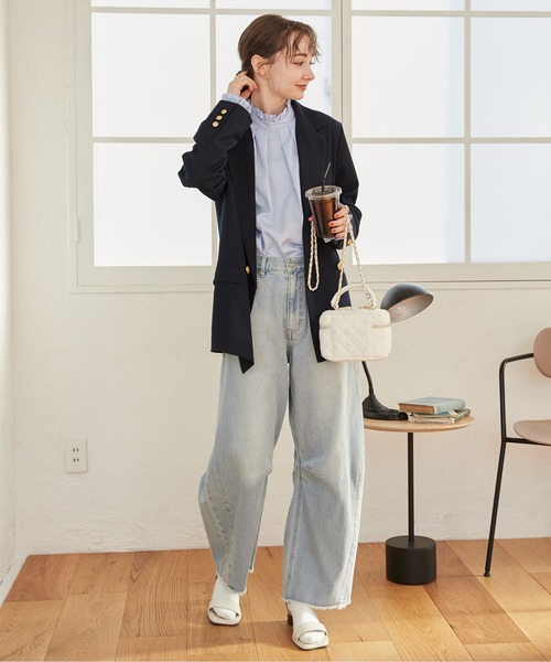 ANGIE（アンジー）の「カーブパンツ（デニムパンツ・レディース・ブルー/ホワイト/ネイビー・FREE）」の5枚目の写真