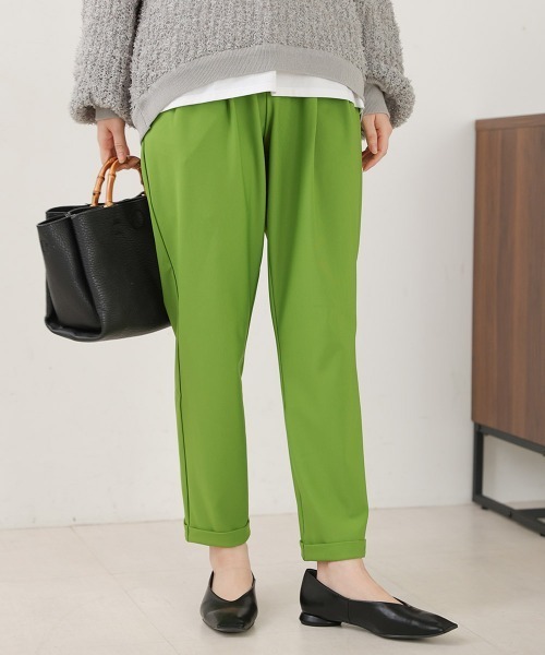 Bou Jeloud（ブージュルード）の「【新定番きれいMEパンツ】【36-40サイズ展開】トラックテーパードパンツ（その他パンツ・レディース・ブラック/グレイッシュベージュ/パープル/ライム・40/38/36）」の4枚目の写真