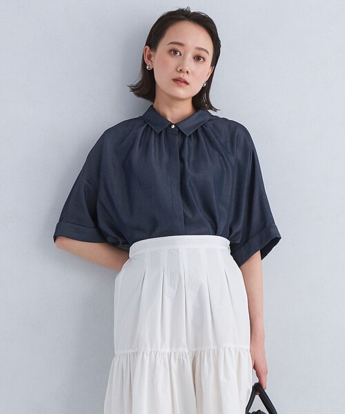 green label relaxing(グリーンレーベルリラクシング)の「襟付き ワイド スリーブ シャツ -接触冷感-(シャツ/ブラウス・レディース・ホワイト/ベージュ/ネイビー・FREE)」の8枚目の写真