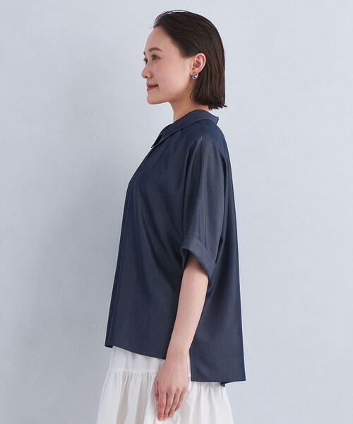 green label relaxing(グリーンレーベルリラクシング)の「襟付き ワイド スリーブ シャツ -接触冷感-(シャツ/ブラウス・レディース・ホワイト/ベージュ/ネイビー・FREE)」の19枚目の写真