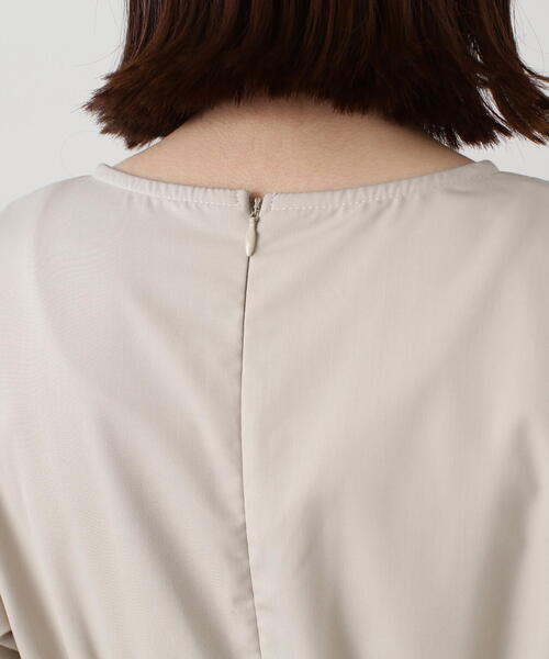 N.(N. Natural Beauty Basic)(エヌエヌナチュラルビューティーベーシック)の「◆【S Size Line】Vオープンカラーワンピース(ワンピース・レディース・ホワイト系その他/ベージュ/ブルー・SMALL/MEDIUM)」の4枚目の写真