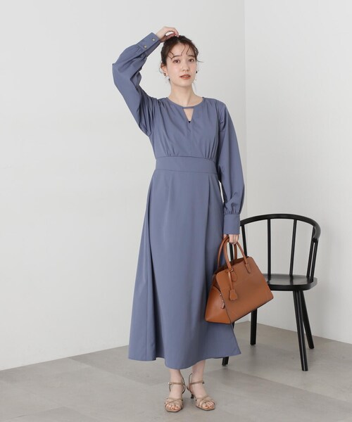 N.(N. Natural Beauty Basic)(エヌエヌナチュラルビューティーベーシック)の「◆【S Size Line】Vオープンカラーワンピース(ワンピース・レディース・ホワイト系その他/ベージュ/ブルー・SMALL/MEDIUM)」の12枚目の写真