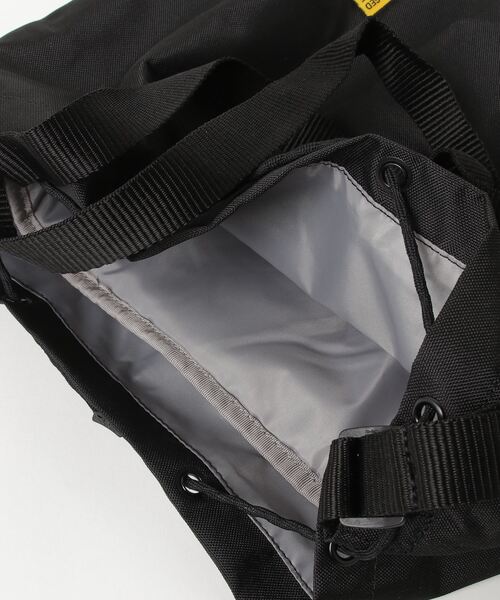 KEEN(キーン)の「HARVEST 2WAY TOTE / ハーベスト ツーウェイ トート(トートバッグ・メンズ・ブラック・OS)」の4枚目の写真