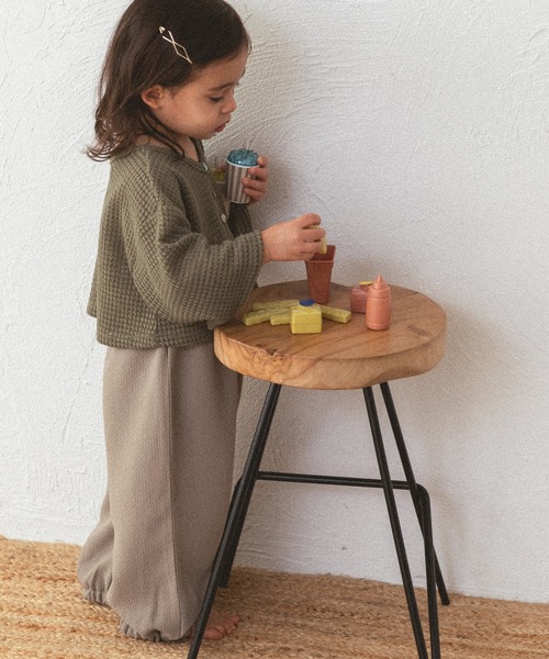 sea and shells by pairmanon（シーアンドシェルズバイペアマノン）の「【sea and shells by pairmanon】リラックスパンツ（その他ベビーウェア・キッズ・ベージュ/ホワイト系その他/カーキ・110/90/100/80）」の11枚目の写真