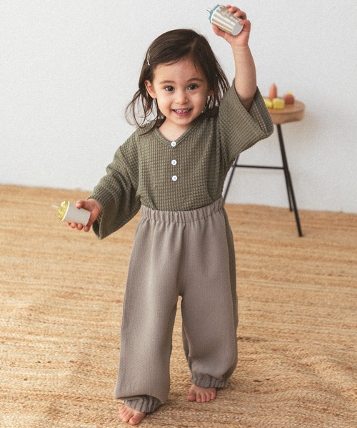 sea and shells by pairmanon（シーアンドシェルズバイペアマノン）の「【sea and shells by pairmanon】リラックスパンツ（その他ベビーウェア・キッズ・ベージュ/ホワイト系その他/カーキ・110/90/100/80）」の12枚目の写真