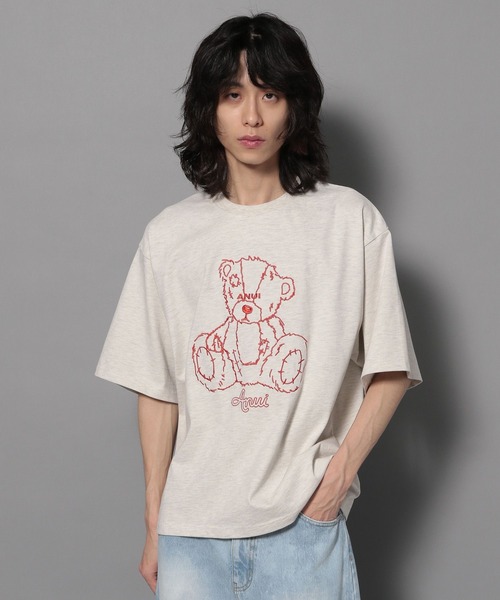 Anui（アニュイ）の「【UNISEX/2サイズ展開】GRMベアーTシャツ