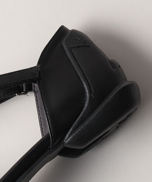 ODETTE E ODILE（オデットエオディール）の「＜SHISEI＞PADDED SANDALS（サンダル・レディース・ブラック/ダークブラウン・23cm/23.5cm/24cm/24.5cm/25cm/25.5cm/22.5cm）」の18枚目の写真