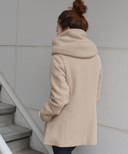 Khaju（カージュ）の「Khaju: フードフレアコート□（その他アウター・レディース・ベージュ/ネイビー・ONE SIZE）」の9枚目の写真