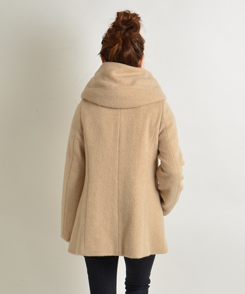 Khaju（カージュ）の「Khaju: フードフレアコート□（その他アウター・レディース・ベージュ/ネイビー・ONE SIZE）」の3枚目の写真