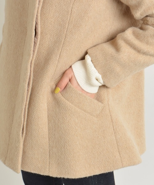 Khaju（カージュ）の「Khaju: フードフレアコート□（その他アウター・レディース・ベージュ/ネイビー・ONE SIZE）」の4枚目の写真