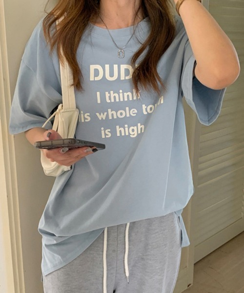 Miniministore（ミニミニストア）の「英字ロゴプリント半袖Tシャツスリット入り（Tシャツ/カットソー・レディース・ホワイト/イエロー/ライトブルー/ミント・L/M/XL）」の3枚目の写真