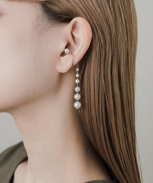 SMELLY（スメリー）の「グラデーションパールドロップイヤカフ（イヤーカフ・レディース・ゴールド系その他・-）」の6枚目の写真