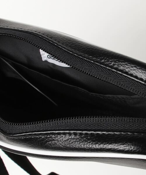 adidas（アディダス）の「スモールアイテムバッグ / アディダス