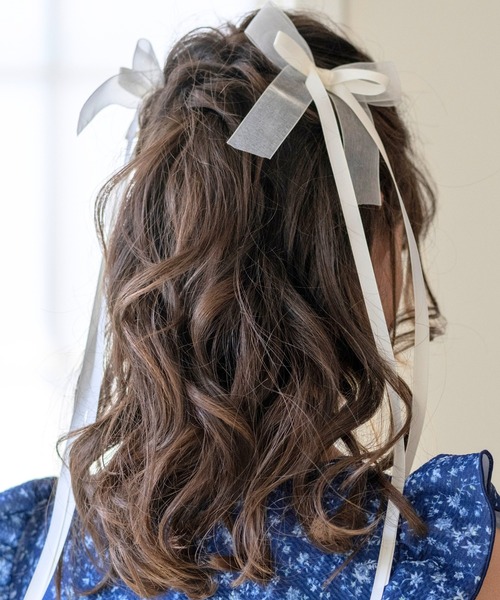 Catherine Cottage（キャサリンコテージ）の「【ZOZO限定】ロングリボンUピン2本セット（ヘアピン・レディース・ホワイト/ピンク/レッド/イエロー/ブラック/ライラック/サックスブルー/グリーン・FREE）」の17枚目の写真