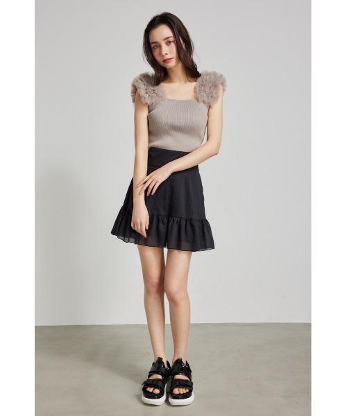 rienda(リエンダ)の「ショルダーチュールコンビニットトップス 夏服 サマーニット(ニット/セーター・レディース・ブラック/ベージュ/ホワイト・FREE)」の6枚目の写真