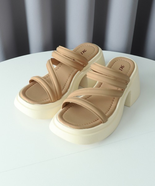 Miniministore(ミニミニストア)の「ミュールサンダル 厚底 太ヒール 美脚夏(サンダル・レディース・アイボリー/ブラック/ダークベージュ・24.5cm/23.0cm/22.5cm/25.0cm/24.0cm/23.5cm)」の10枚目の写真