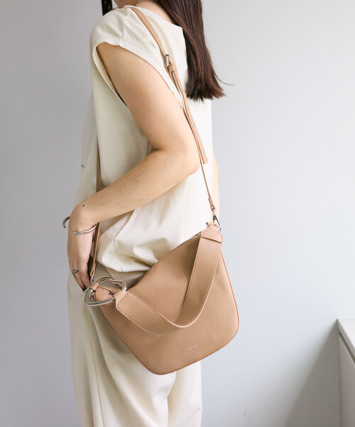 mystic（ミスティック）の「【4色展開】loti ビーンズハンドルBAG（トートバッグ・レディース・グリーン/レッド/ベージュ/ブラック・ONE SIZE）」の9枚目の写真