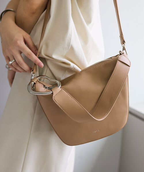 mystic（ミスティック）の「【4色展開】loti ビーンズハンドルBAG（トートバッグ・レディース・グリーン/レッド/ベージュ/ブラック・ONE SIZE）」の10枚目の写真