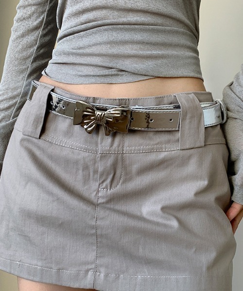 DIAVEL（ディアベル）の「2色展開リボンバックルベルト（ベルト・レディース・ブラック/シルバー・FREE）」の5枚目の写真