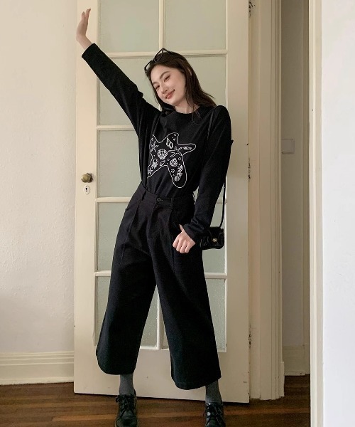 GEMEDA(ジェメダ)の「貝殻プリントT(Tシャツ/カットソー・レディース・ホワイト/ブラック・M)」の22枚目の写真